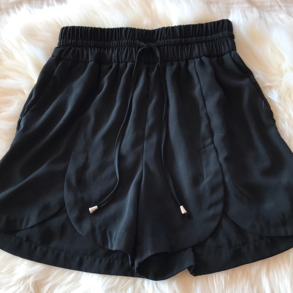 Super Cute Crepe Shorts!